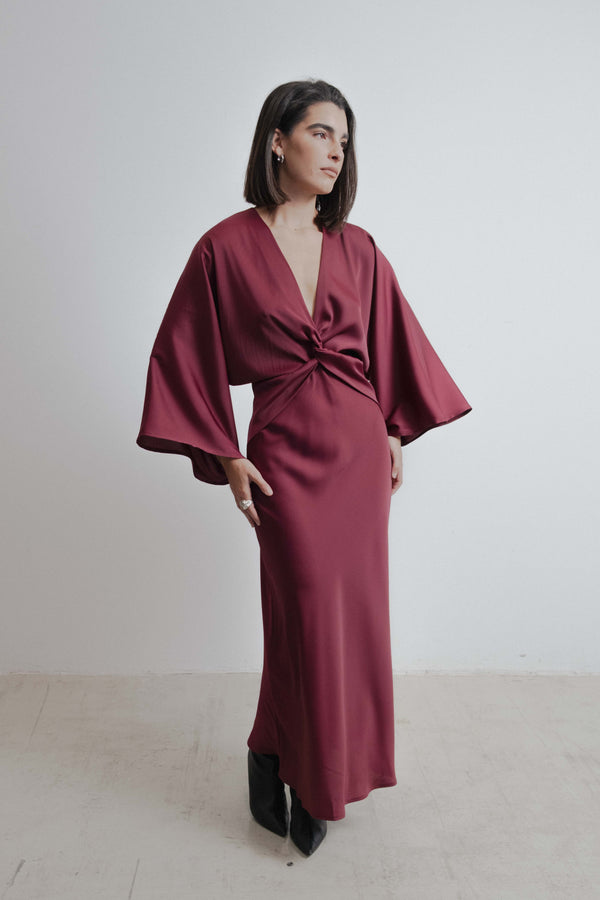 VESTIDO SATINADO NUDO